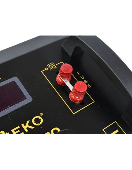 Prostownik z rozruchem Class 630 LCD GEKO - G80026 - GEKO - 4