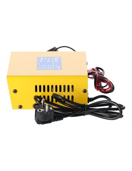 Prostownik mikroprocesorowy GEKO LCD 6/12 V 15 A - G80036 - GEKO - 3